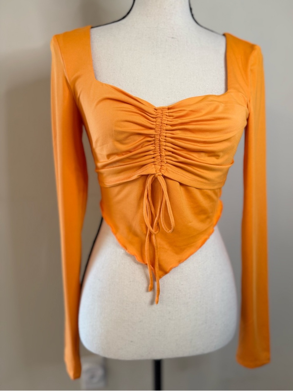 Princess Polly orange crop top ruching long sleeves SZ 6